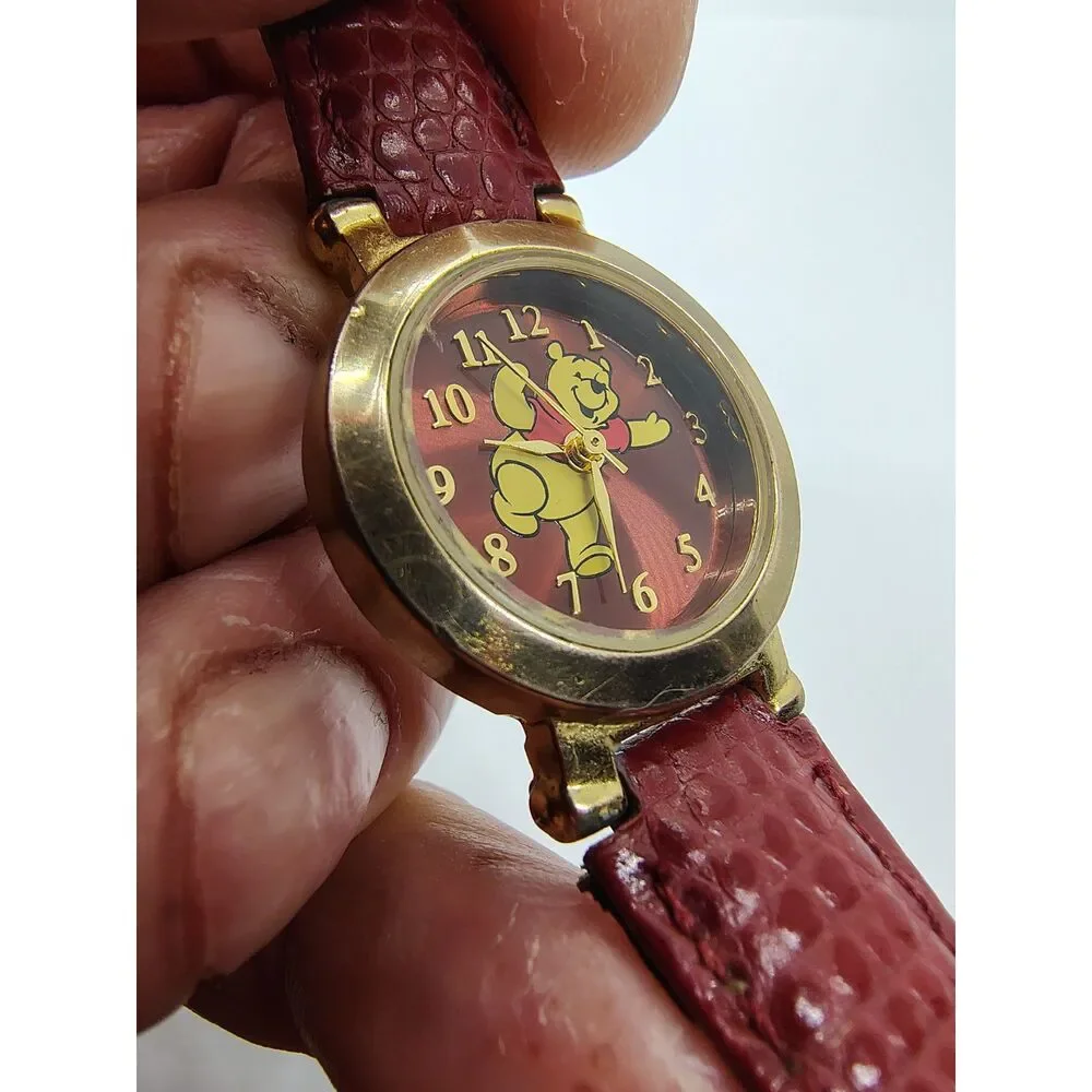 Winnie The Pooh Disney Store Women's Vintage Watch